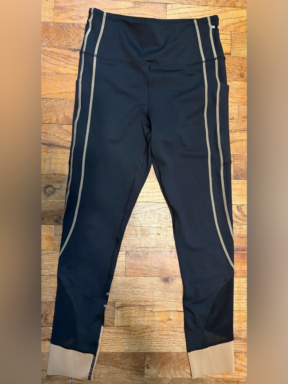 XS Zyia Black Athletic Leggings with Tan Accents